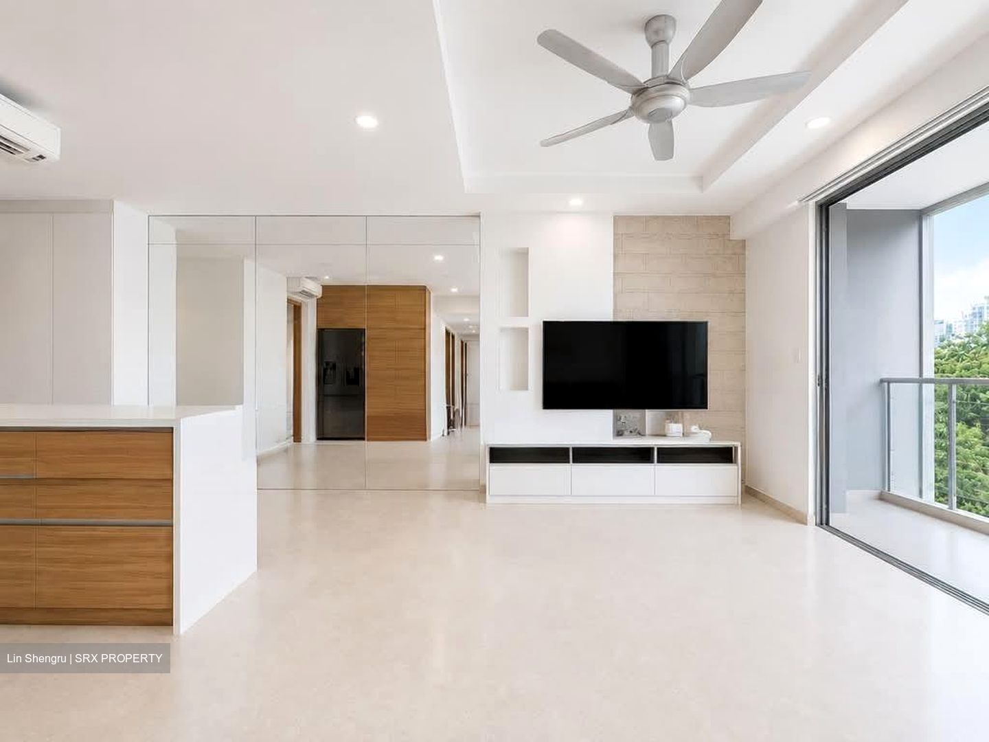 Waterfront Key (D16), Condominium #561656801